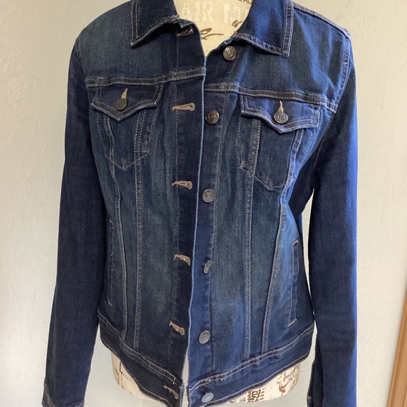 Old Navy Jackets & Blazers - Old Navy Dark Wash Button Front Denim Jacket
